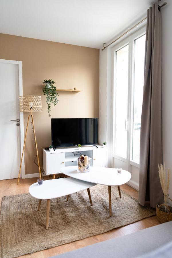 Appartement Cosy Avec Parking Prive A Saumur Buitenkant foto